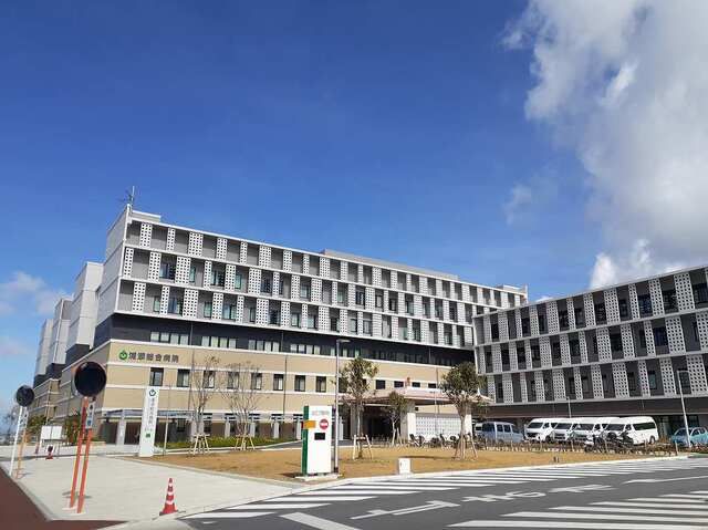 近くの浦添総合病院まで1,300m(徒歩17分)