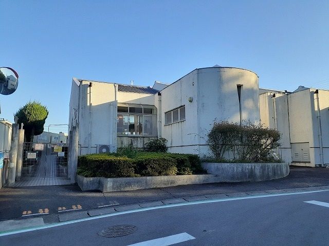 近くの碧南市社会福祉協議会荒子保育園まで380m（徒歩5分）