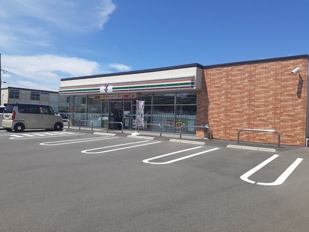 近くのセブンイレブン出水上知識店まで850m(徒歩11分)