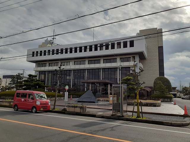 近くの北名古屋市役所東庁舎まで550m(徒歩7分)