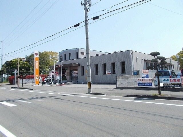近くの郵便局まで1,600m（徒歩20分）