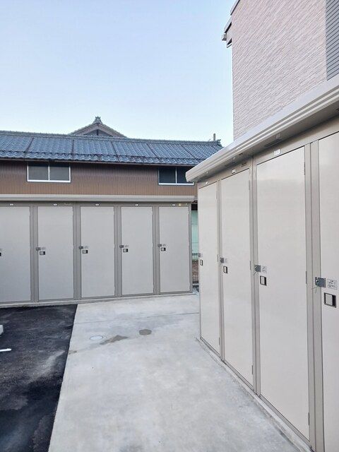 その他