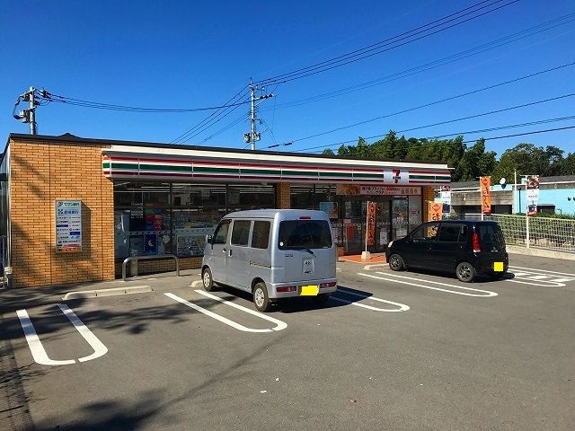 近くのセブンイレブン 合志西南中入口まで170m(徒歩3分)