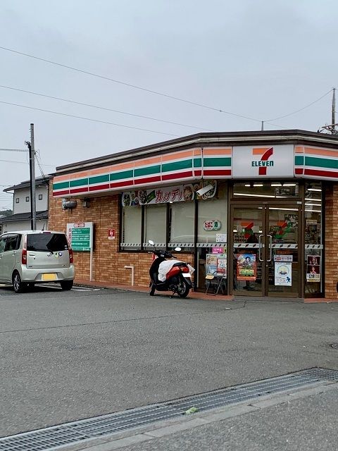 近くのセブンイレブン瑞穂武蔵店まで210m(徒歩3分)