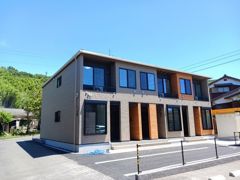 ウッドスプリング山根 Bの外観画像