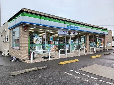 近くのコンビニまで350m（徒歩5分）