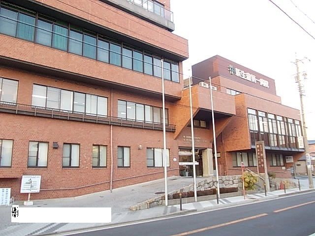 近くの病院まで600m（徒歩8分）