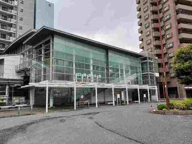 近くの駅まで110m（徒歩2分）
