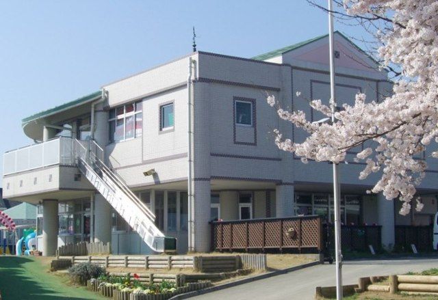近くのみどり幼稚園まで170m（徒歩3分）