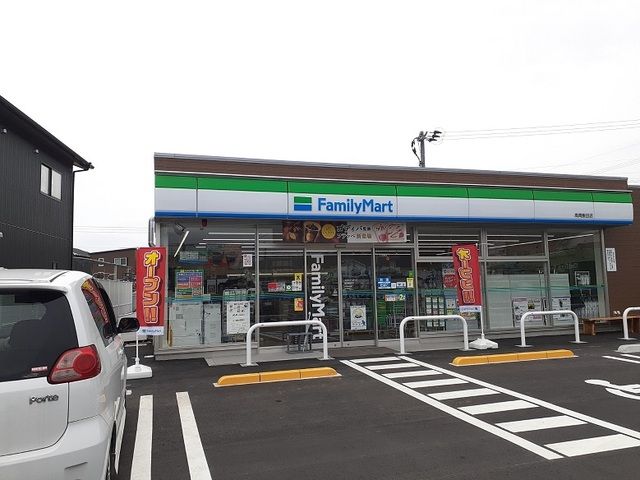 近くのコンビニまで190m（徒歩3分）