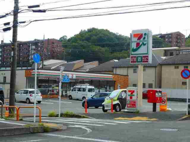近くのコンビニまで150m（徒歩2分）