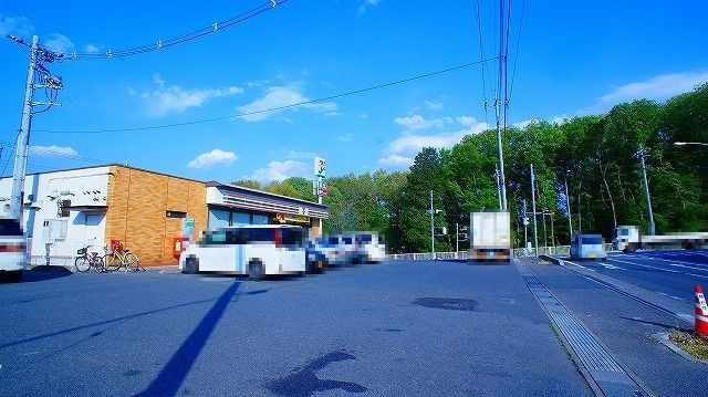 近くのセブンイレブン大里胄山店まで1,900m（徒歩24分）