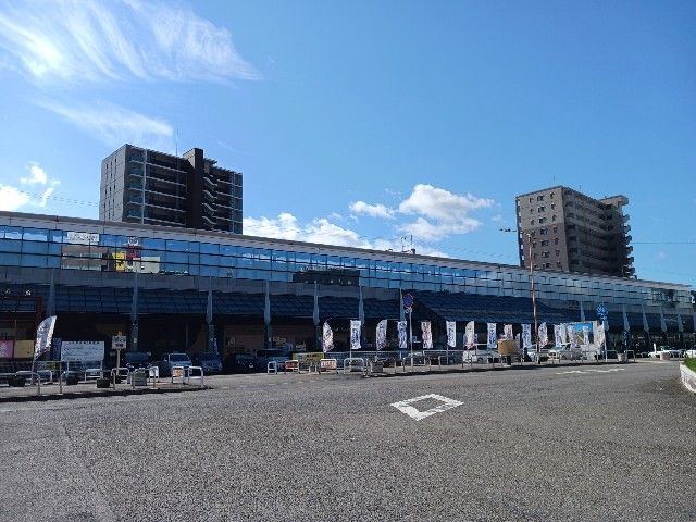 近くのJR今治駅まで1,400m(徒歩18分)