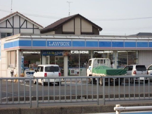 近くのコンビニまで1,400m（徒歩18分）