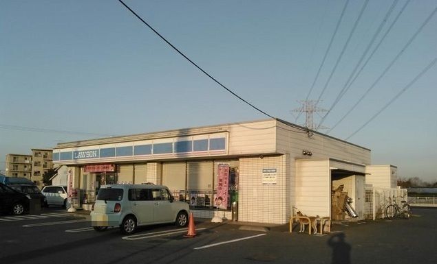 近くのコンビニまで350m（徒歩5分）