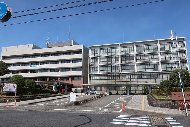 近くの可児市役所まで1,100m（徒歩14分）