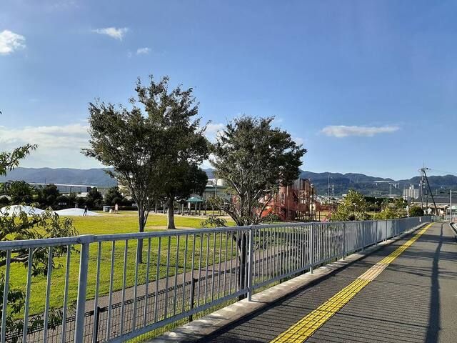 近くのさぎのせ公園様まで700m（徒歩9分）