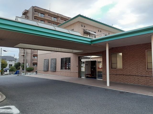 近くの病院まで470m（徒歩6分）