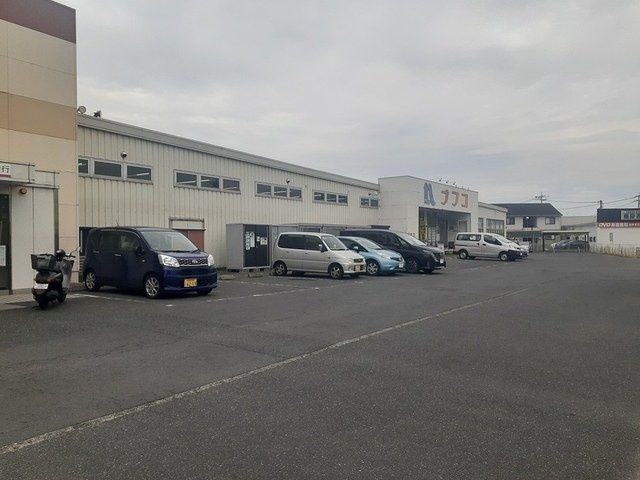 近くのホームプラザナフコ南大村店まで620m（徒歩8分）