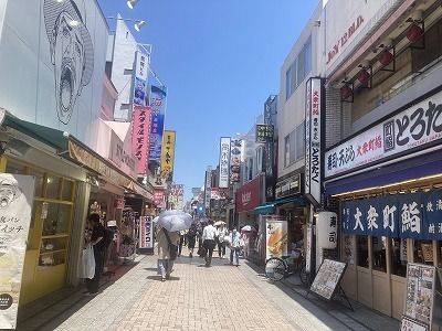 近くの施設まで150m（徒歩2分）