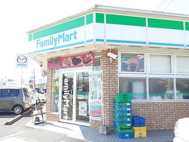近くのファミリーマート 都北町店まで300m（徒歩4分）