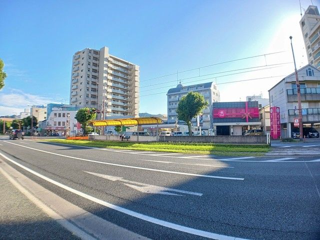 近くの桟橋通一丁目駅まで220m（徒歩3分）