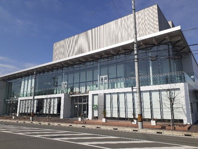 近くの施設まで100m（徒歩2分）