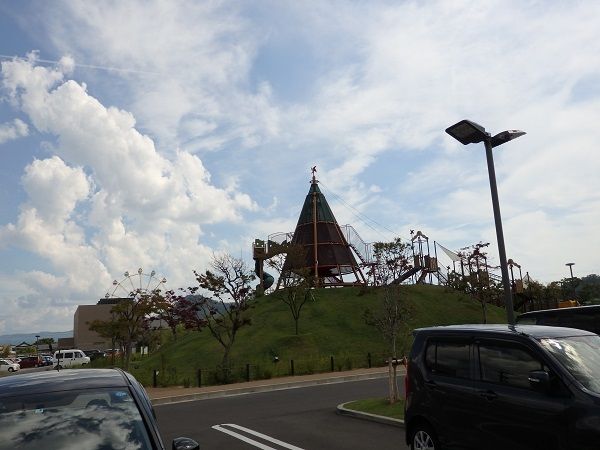 近くの武生中央公園まで950m（徒歩12分）