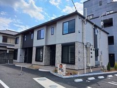 スタッツィオーネの外観画像