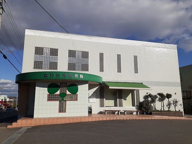 近くの施設まで420m（徒歩6分）