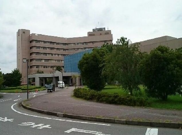 近くの日本医科大学千 葉北総病院まで3,400m（徒歩43分）