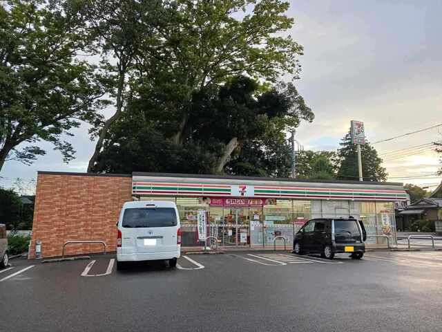 近くのセブン-イレブン 印西瀬戸店まで300m(徒歩4分)