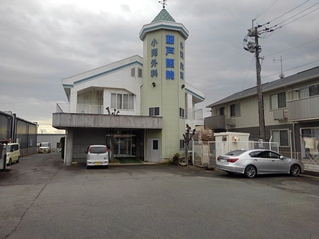 近くの病院まで460m（徒歩6分）