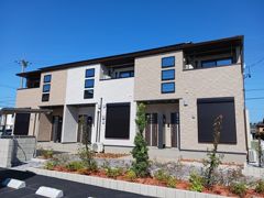 モナ bの外観画像