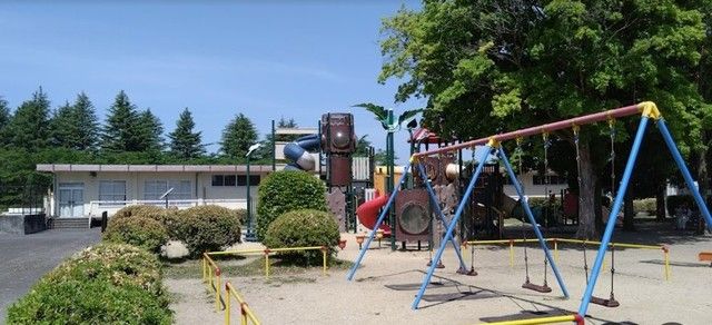 近くの白河市総合運動公園まで400m（徒歩5分）