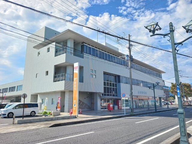 近くの鹿屋郵便局まで500m（徒歩7分）