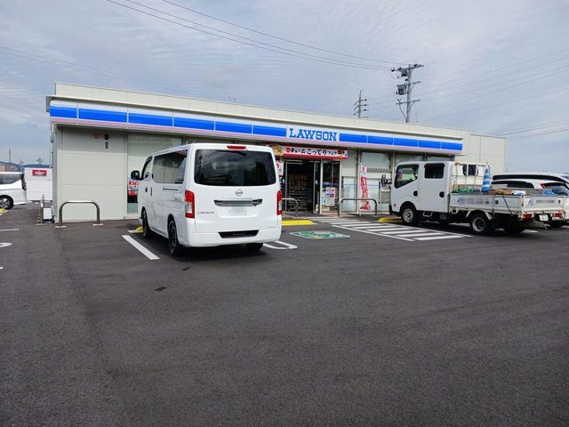 近くのローソン岐阜北島4丁目店まで180m（徒歩3分）