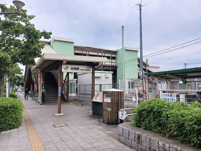 近くの駅まで214m（徒歩3分）
