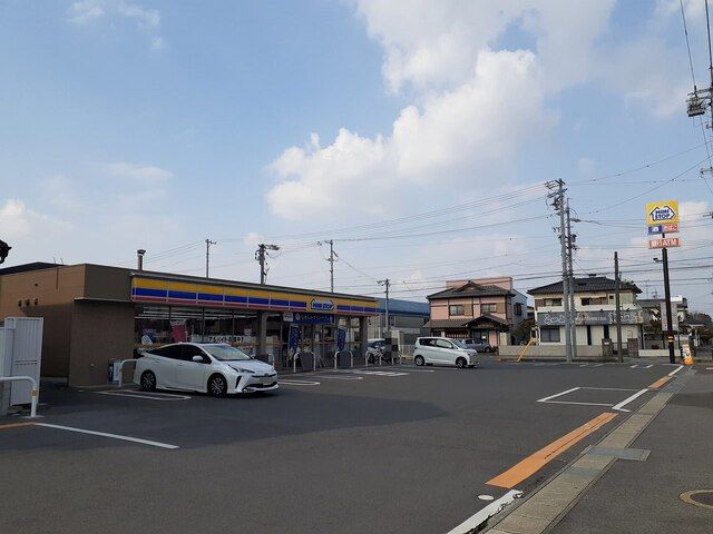 近くのミニストップ 岡崎大門店まで550m（徒歩7分）