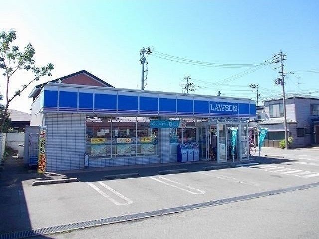 近くのコンビニまで1,188m（徒歩15分）