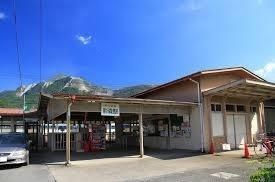 近くの影森駅まで1,100m(徒歩14分)