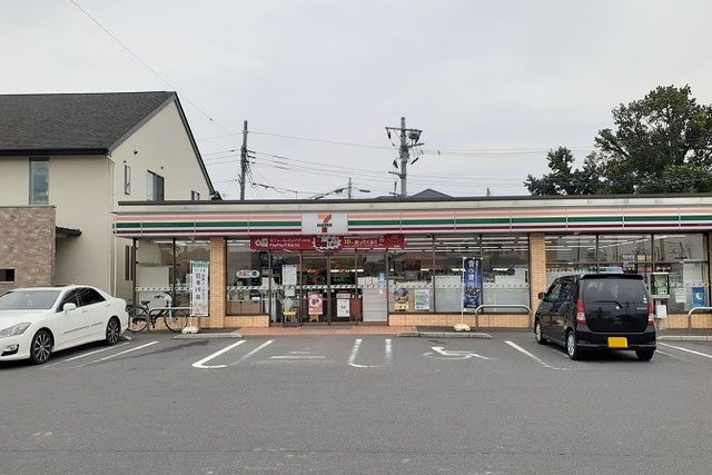 近くのセブンイレブン大宮大和田前原店まで450m（徒歩6分）