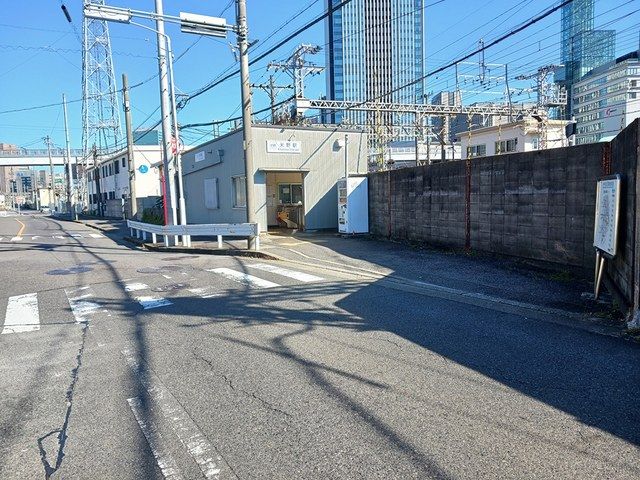 近くの駅まで80m（徒歩1分）
