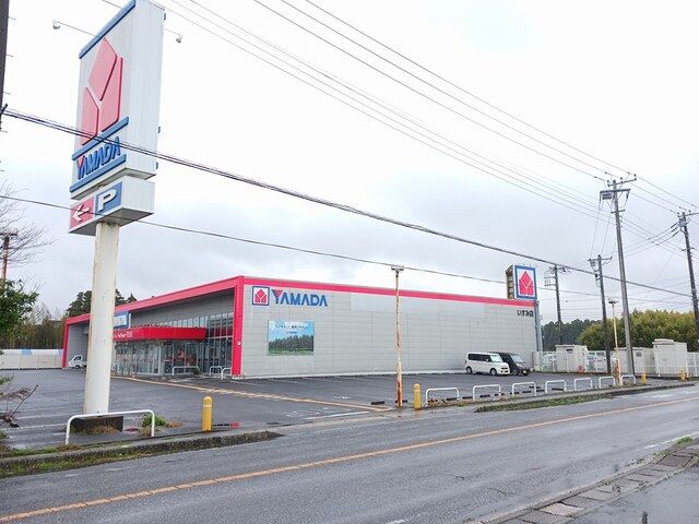 近くの施設まで240m（徒歩3分）