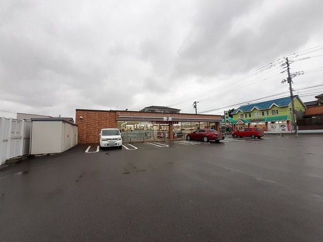 近くのセブンイレブン新潟坂井店まで900m(徒歩12分)