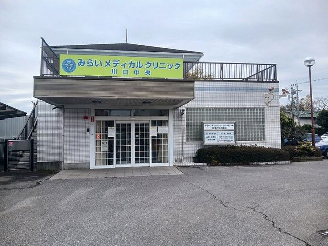 近くの病院まで300m（徒歩4分）