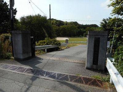 近くの小学校まで260m（徒歩4分）