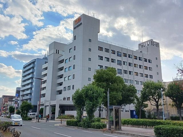 近くの育和会記念病院まで350m（徒歩5分）