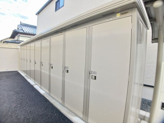 その他