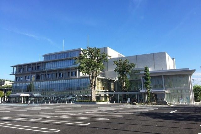 近くの役所まで1,700m（徒歩22分）